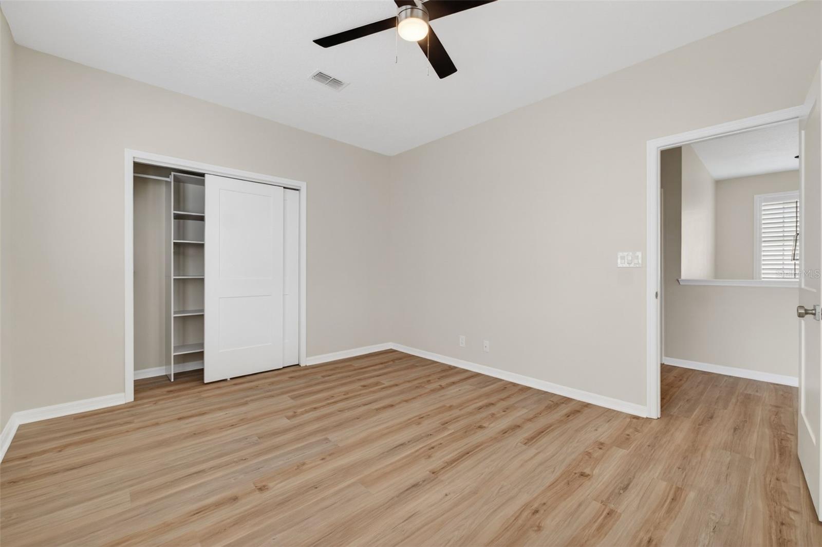 506 GREENBRIER AVE