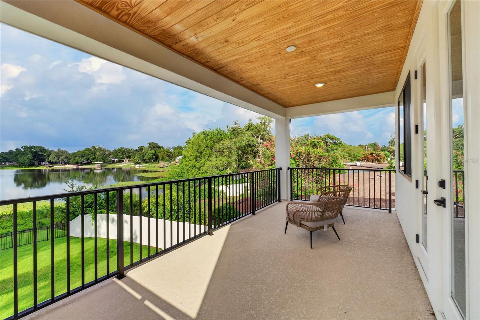 1205 FALCON DR