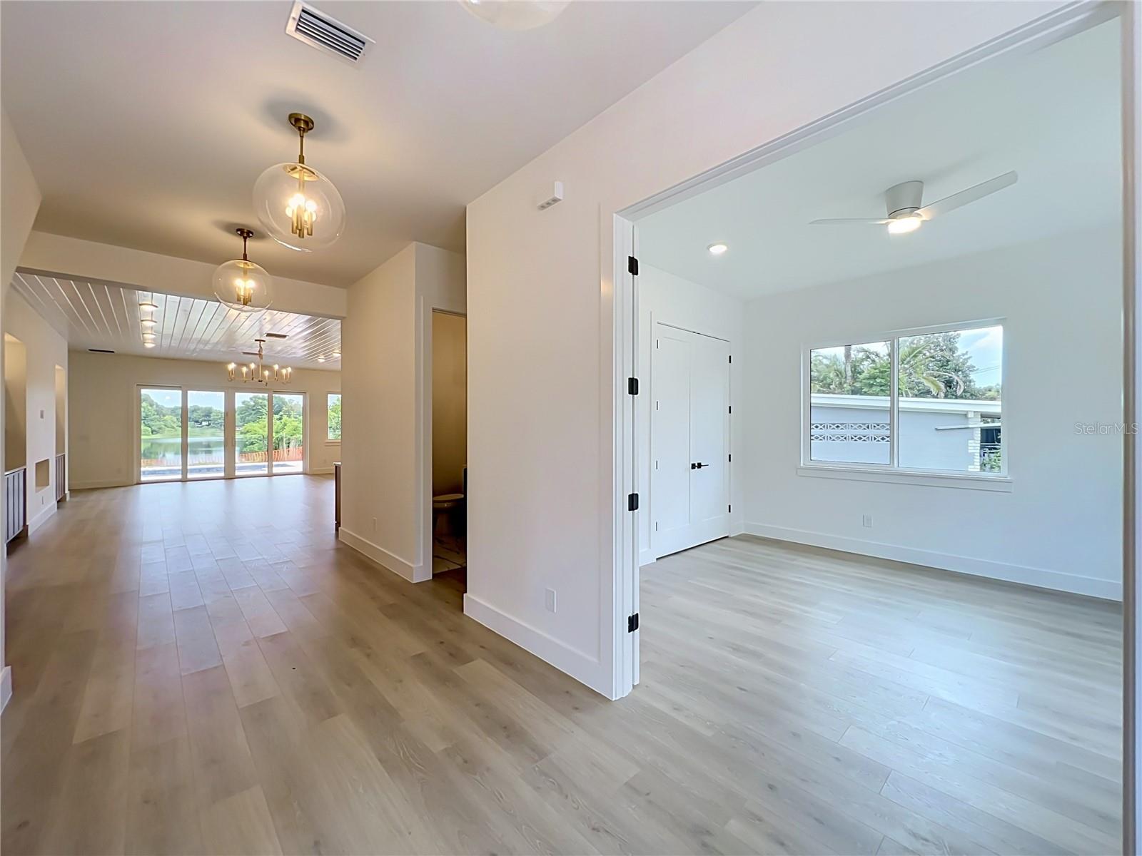1205 FALCON DR