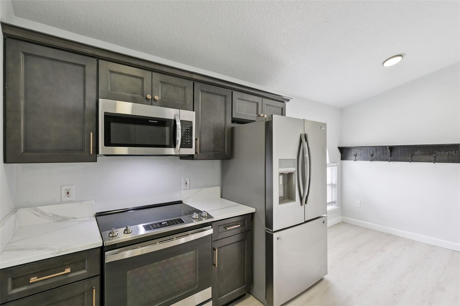 14426 LAKE PRICE DR