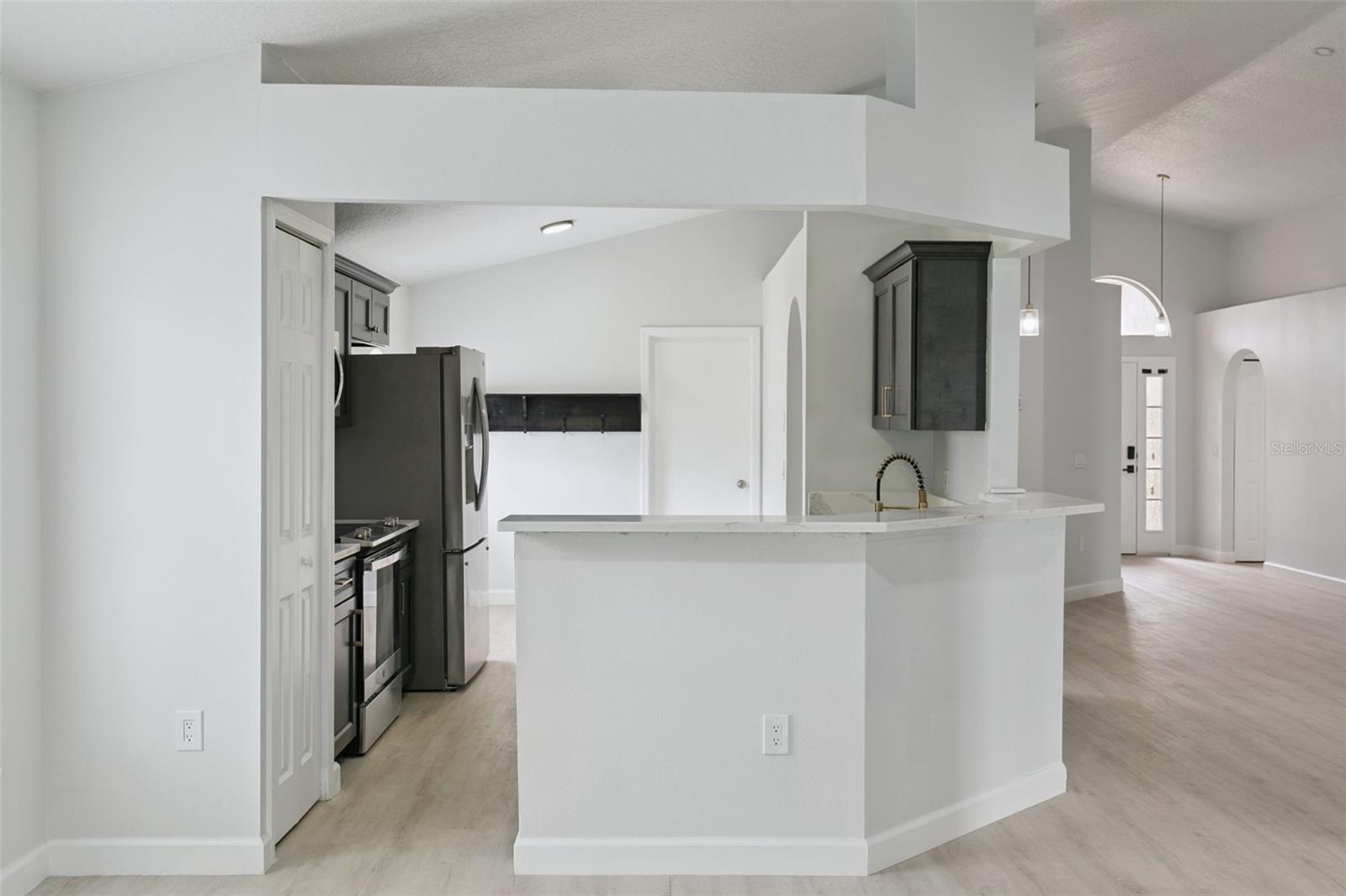14426 LAKE PRICE DR