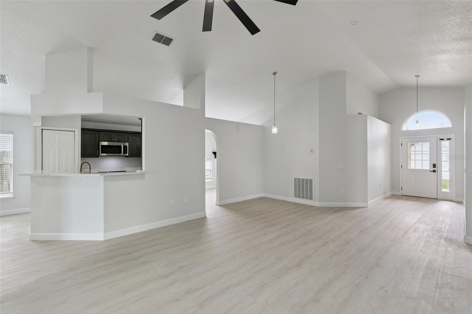 14426 LAKE PRICE DR
