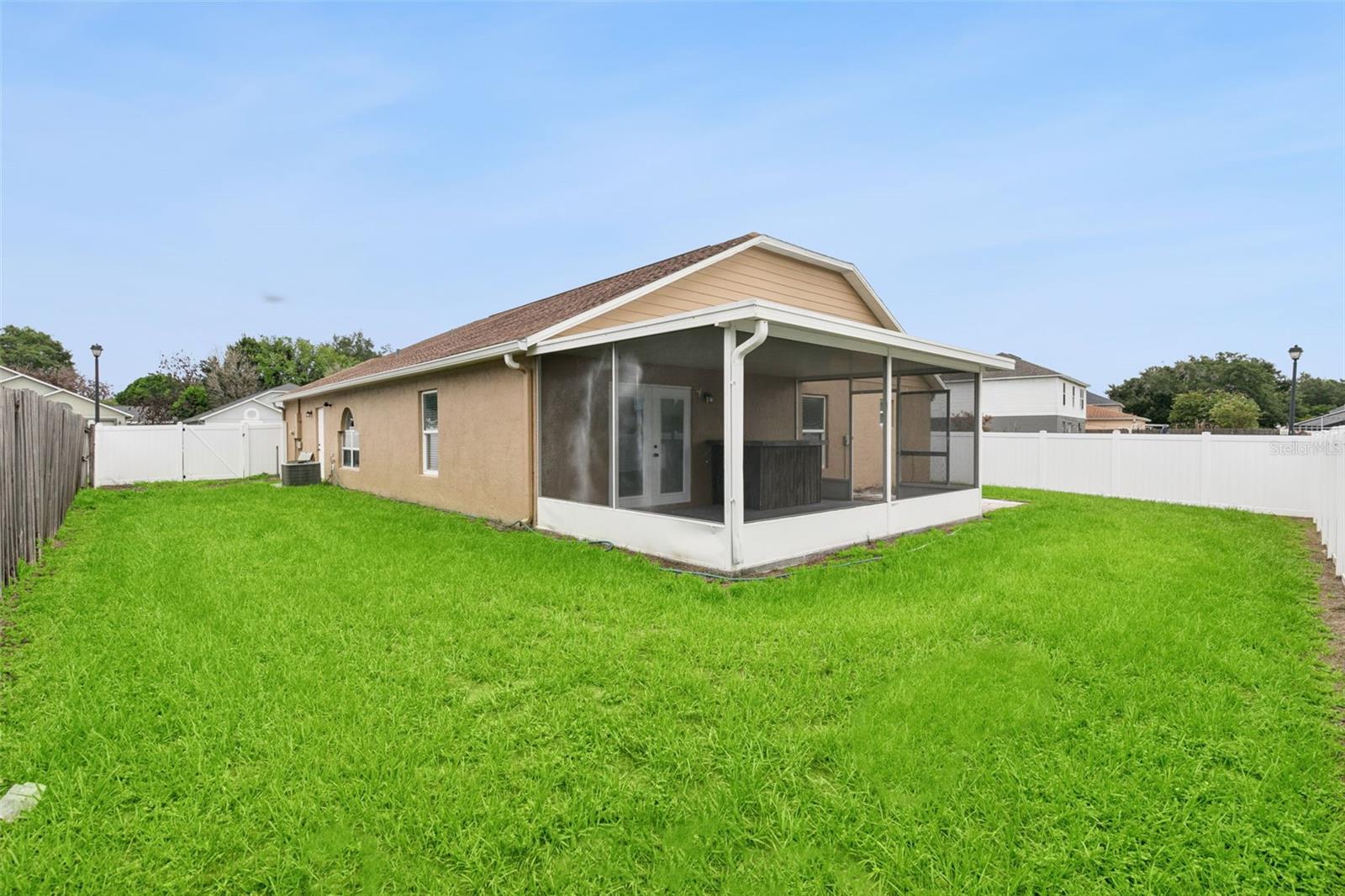 14426 LAKE PRICE DR