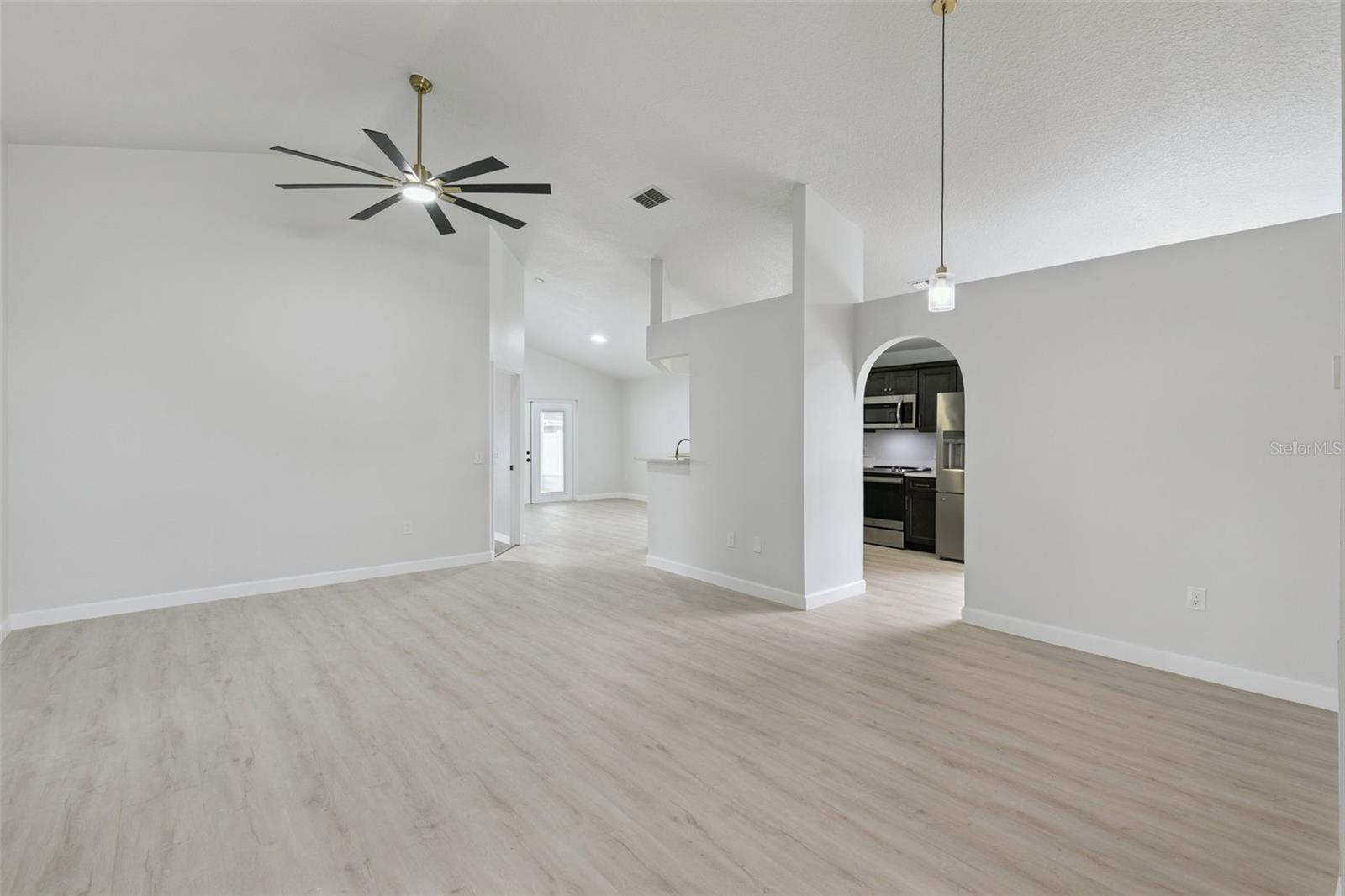 14426 LAKE PRICE DR