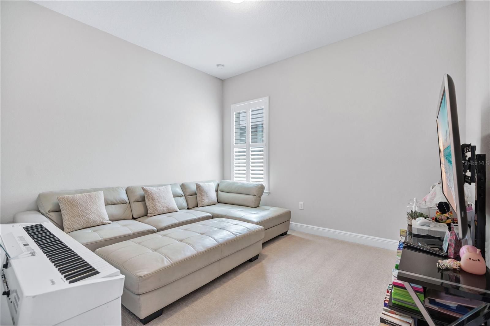 2056 WOOD THRUSH LN