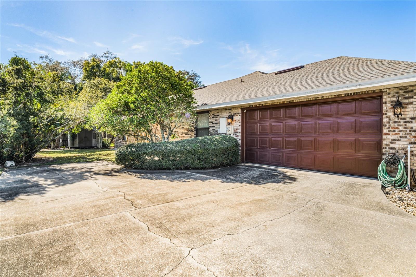 615 MOSS POINT COVE CT