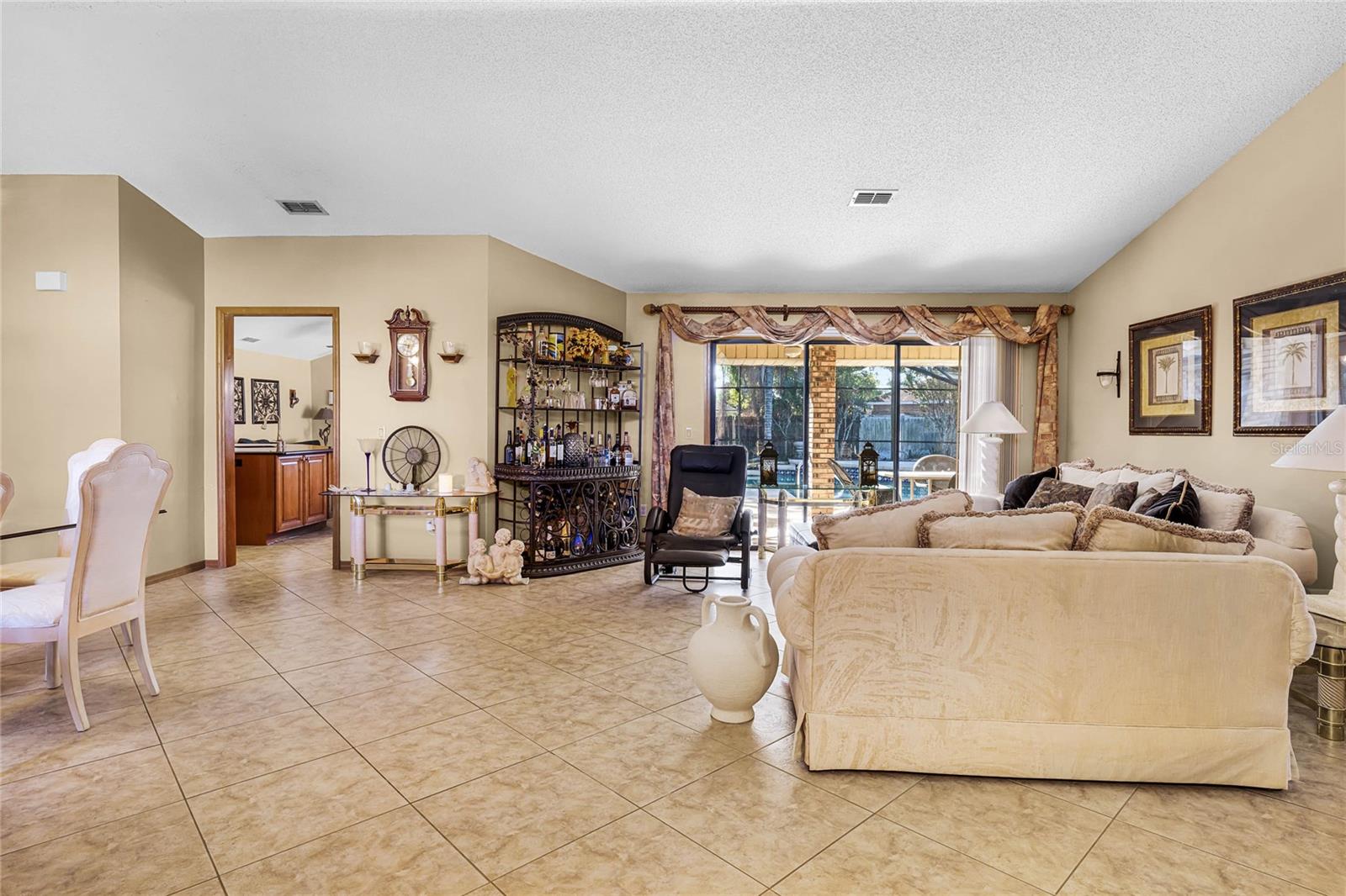 615 MOSS POINT COVE CT