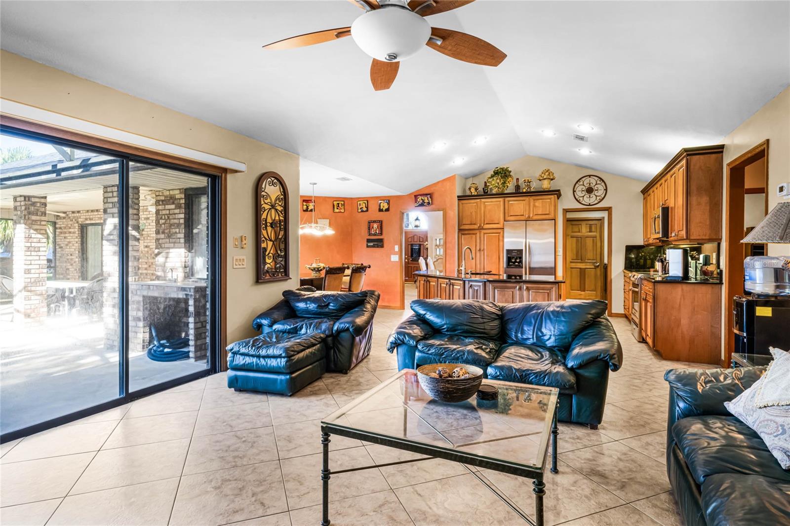 615 MOSS POINT COVE CT