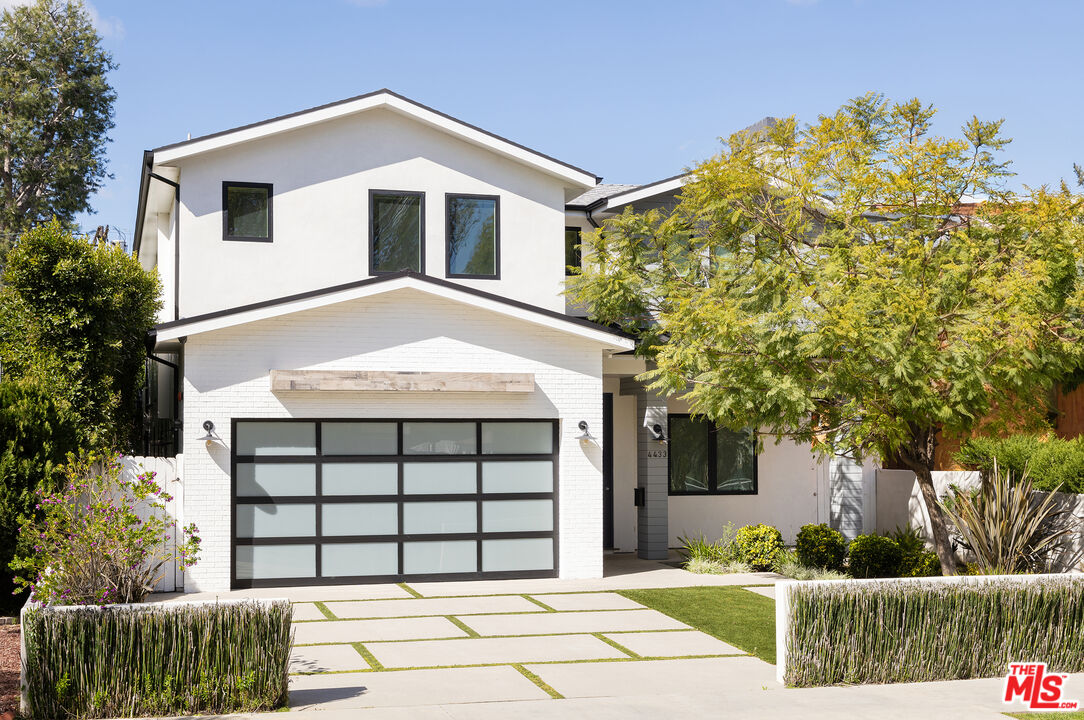 4433 Calhoun Ave