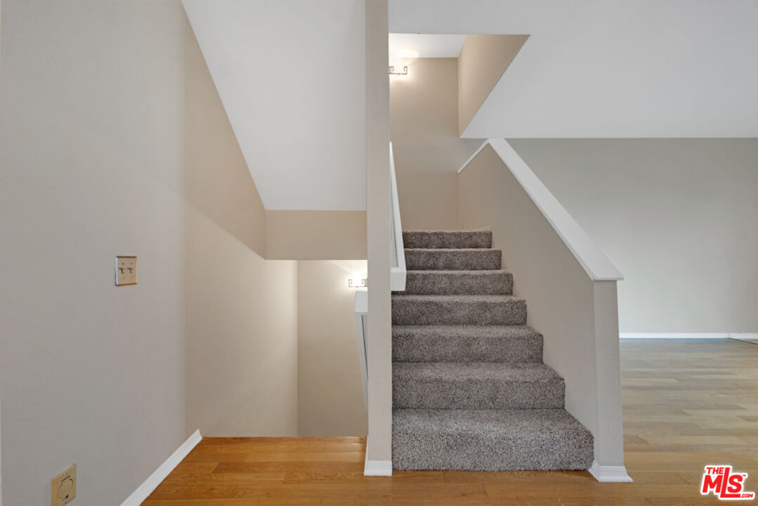 1717 Stoner Ave Unit: 105