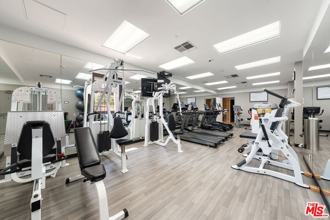 10430 Wilshire Blvd Unit: 802