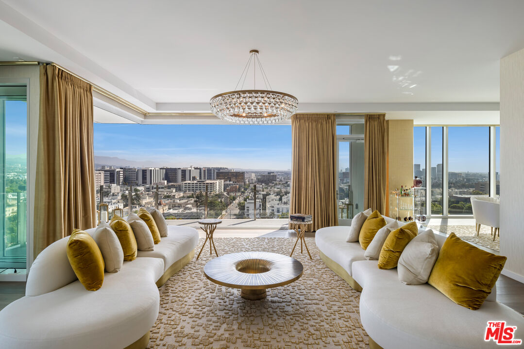 9000 W 3rd St Unit: 1101