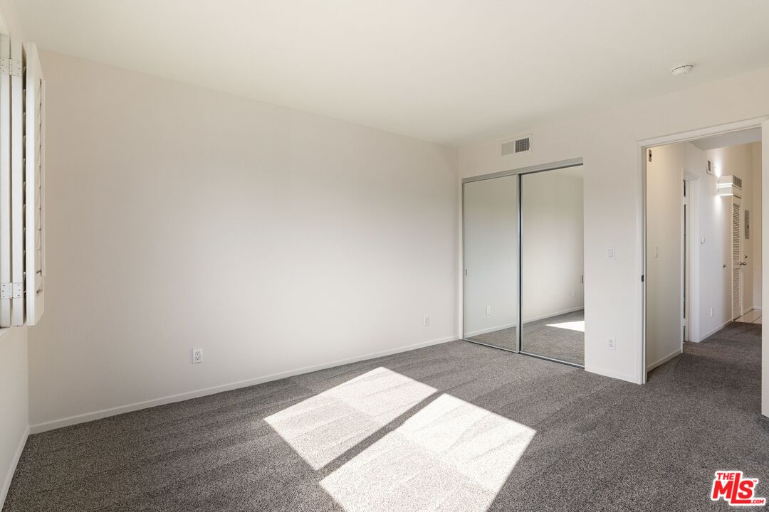 1010 California Ave Unit: 307
