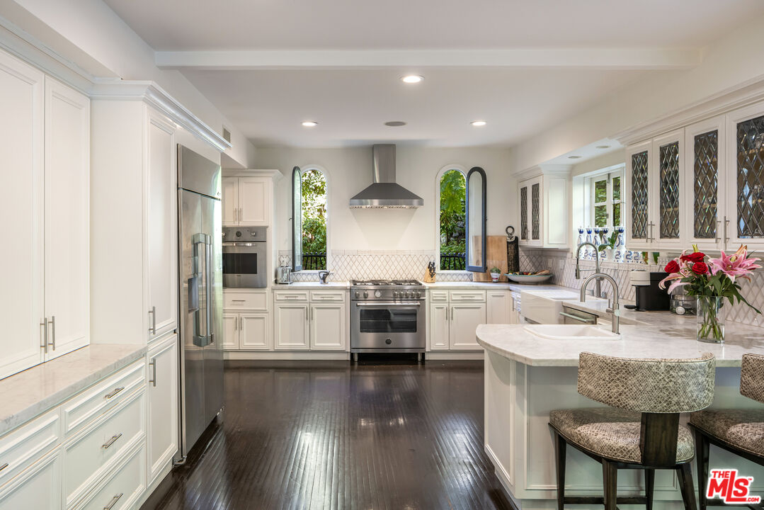 1930 Laurel Canyon Blvd, Hollywood Hills