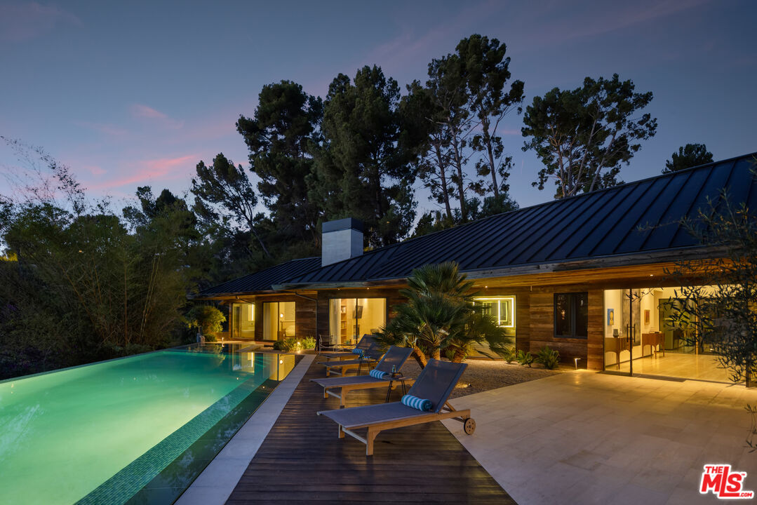 1120 El Retiro Way, Beverly Hills