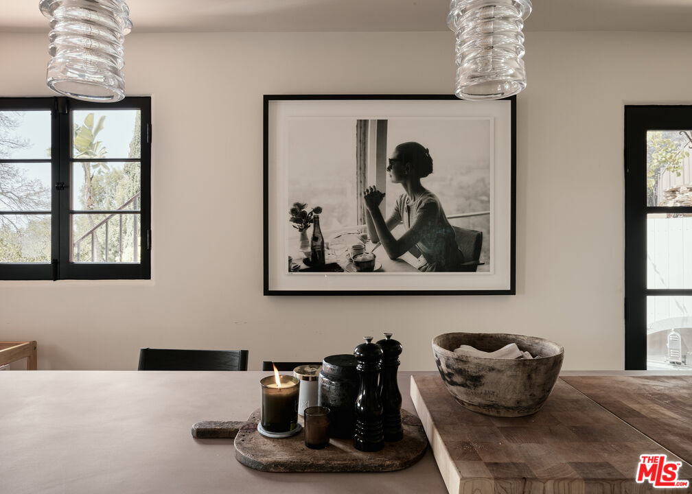 7902 Fareholm Dr, Hollywood Hills