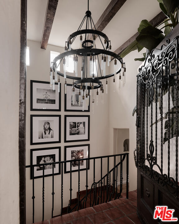 7902 Fareholm Dr, Hollywood Hills