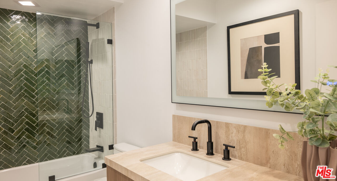 10430 Wilshire Blvd Unit: 802