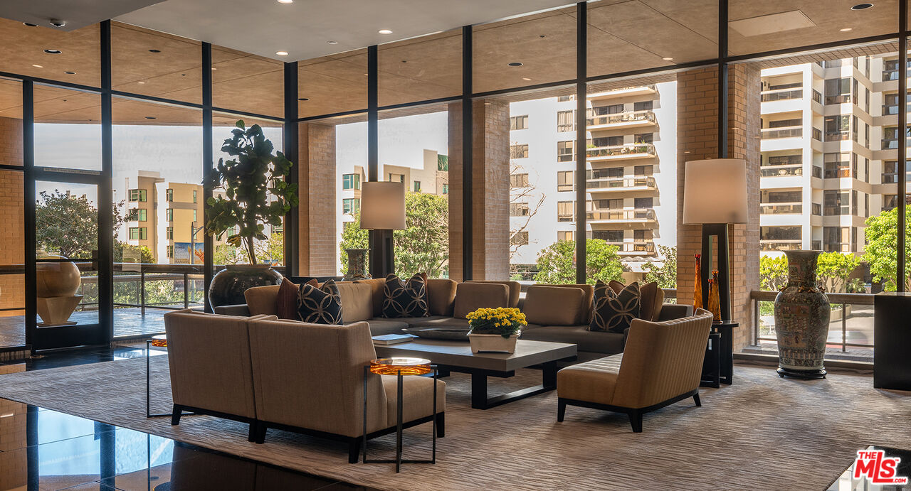 10430 Wilshire Blvd Unit: 802