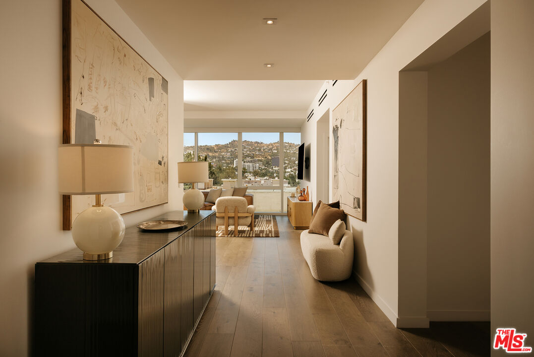 9000 W 3rd St Unit: 501