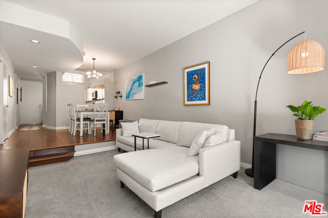 5350 Sepulveda Blvd Unit: 7