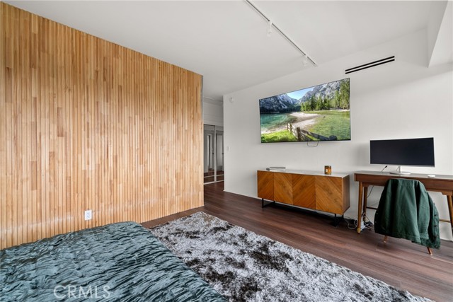 838 N Doheny DR Unit: 903