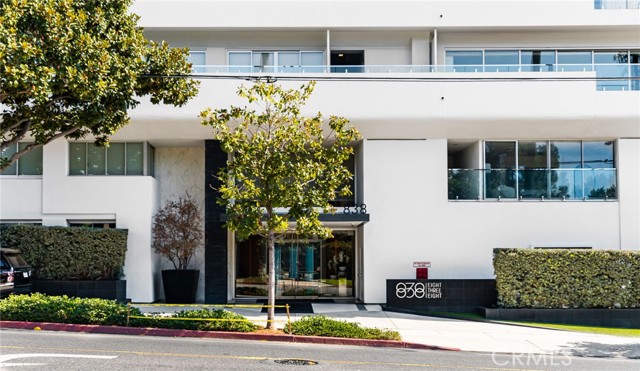 838 N Doheny DR Unit: 903