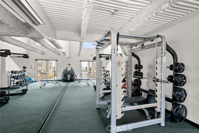 838 N Doheny DR Unit: 903