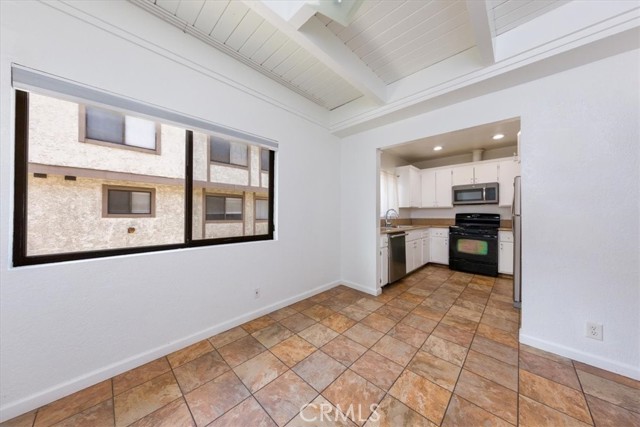 20224 Sherman WAY Unit: 60