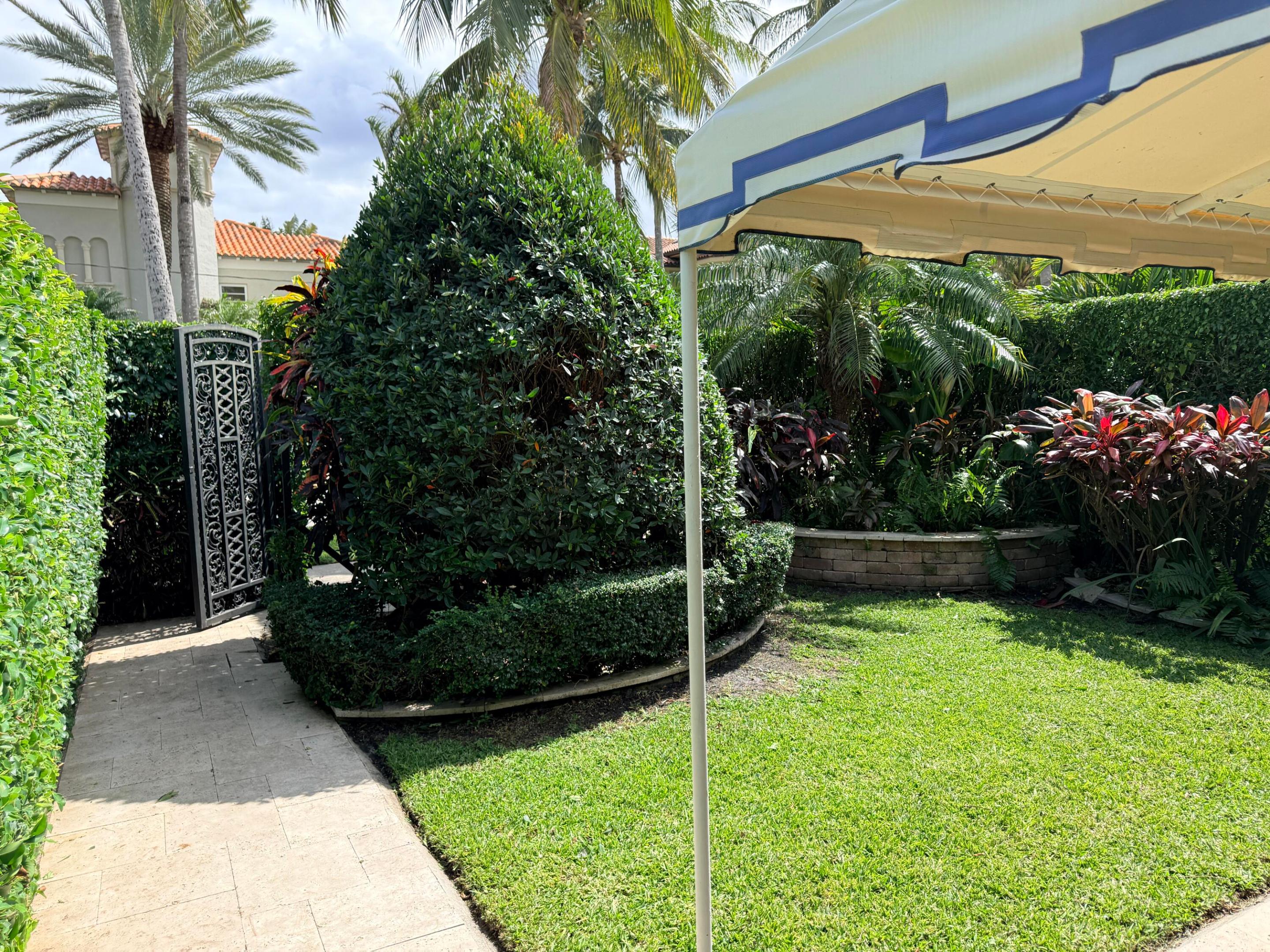 225 Everglade Avenue Villa 6