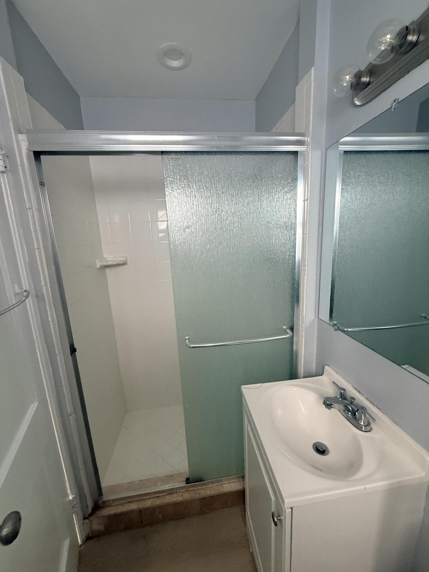 220 Walton Boulevard Unit 2