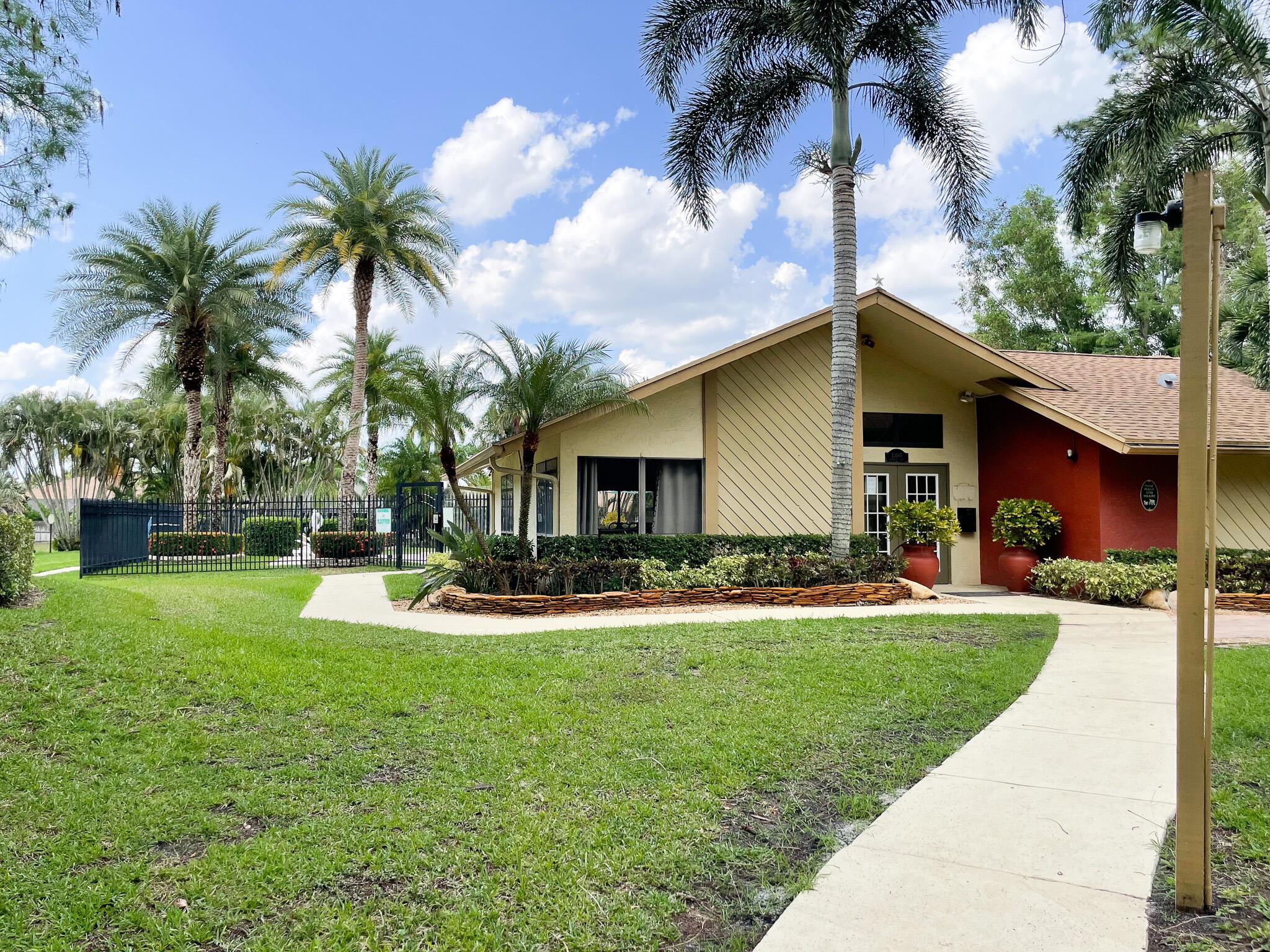 13017 Northshire Trail 1