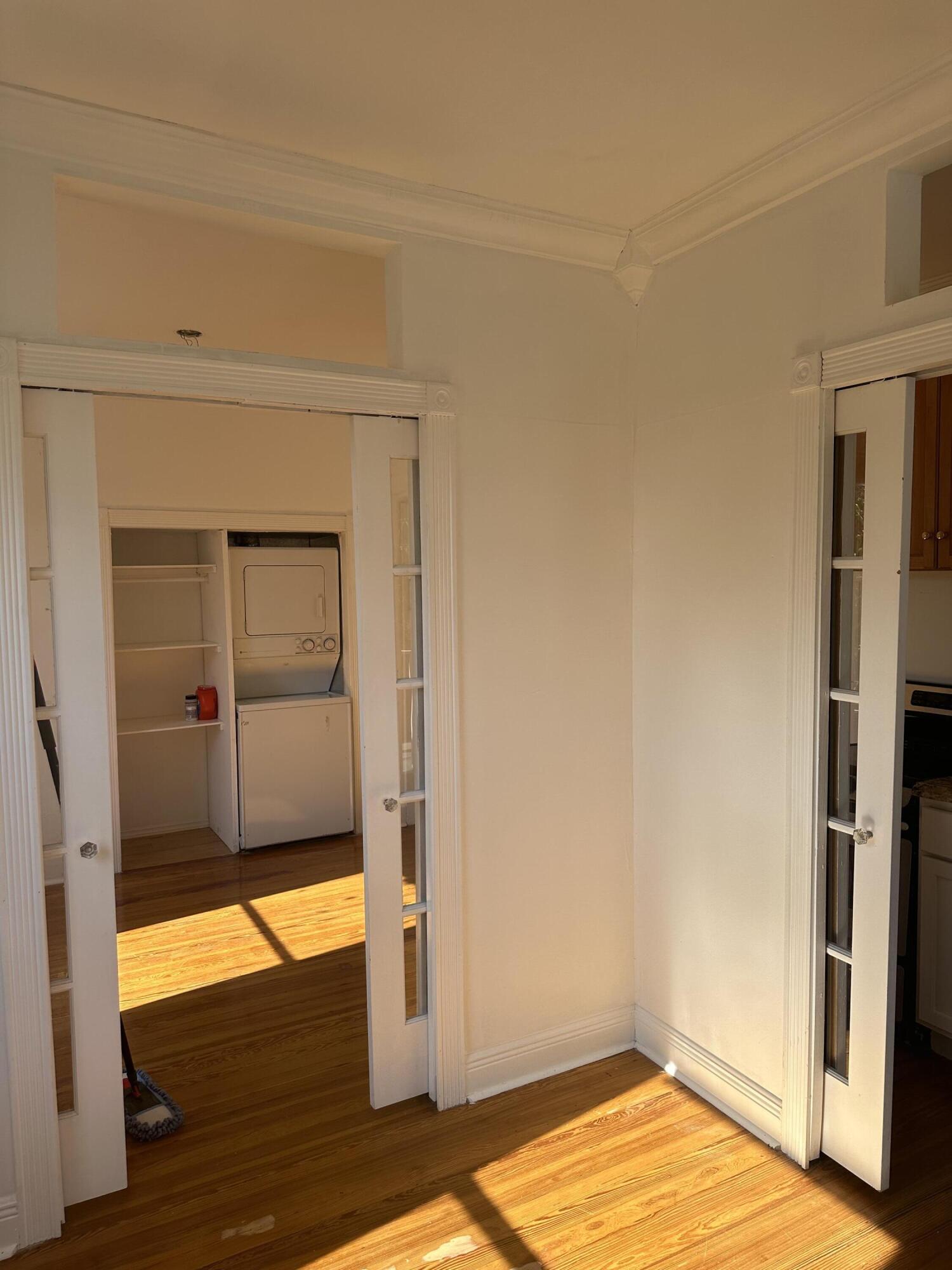 258 Seminole Avenue 3