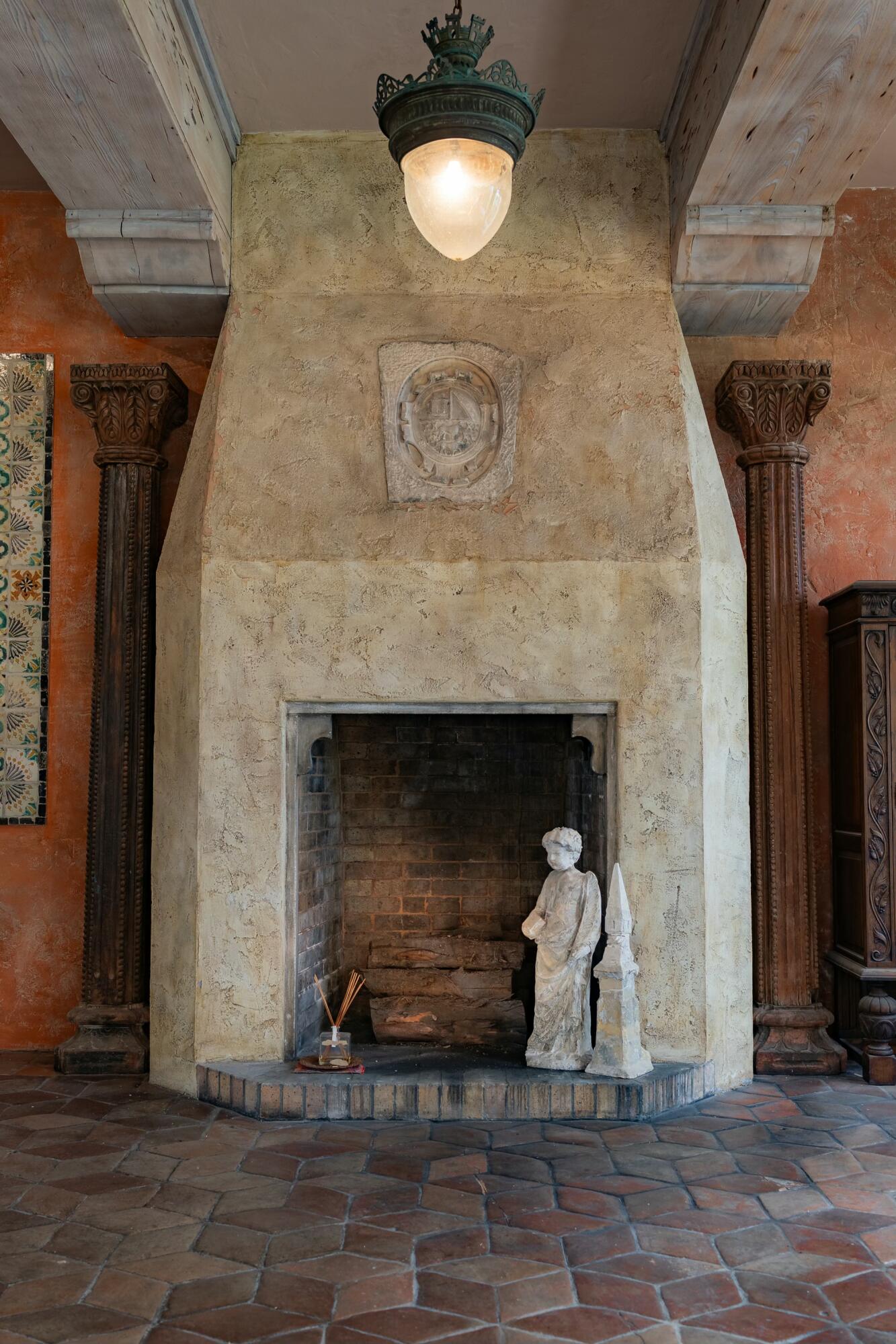 200 N Ocean Boulevard 1