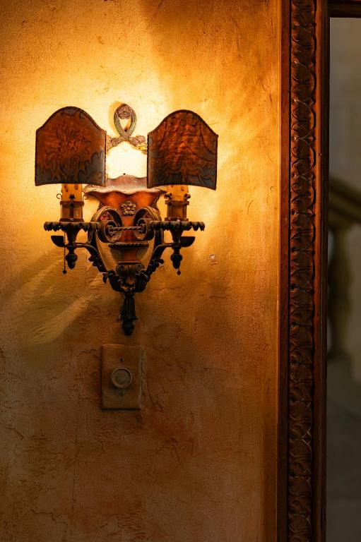 200 N Ocean Boulevard 1