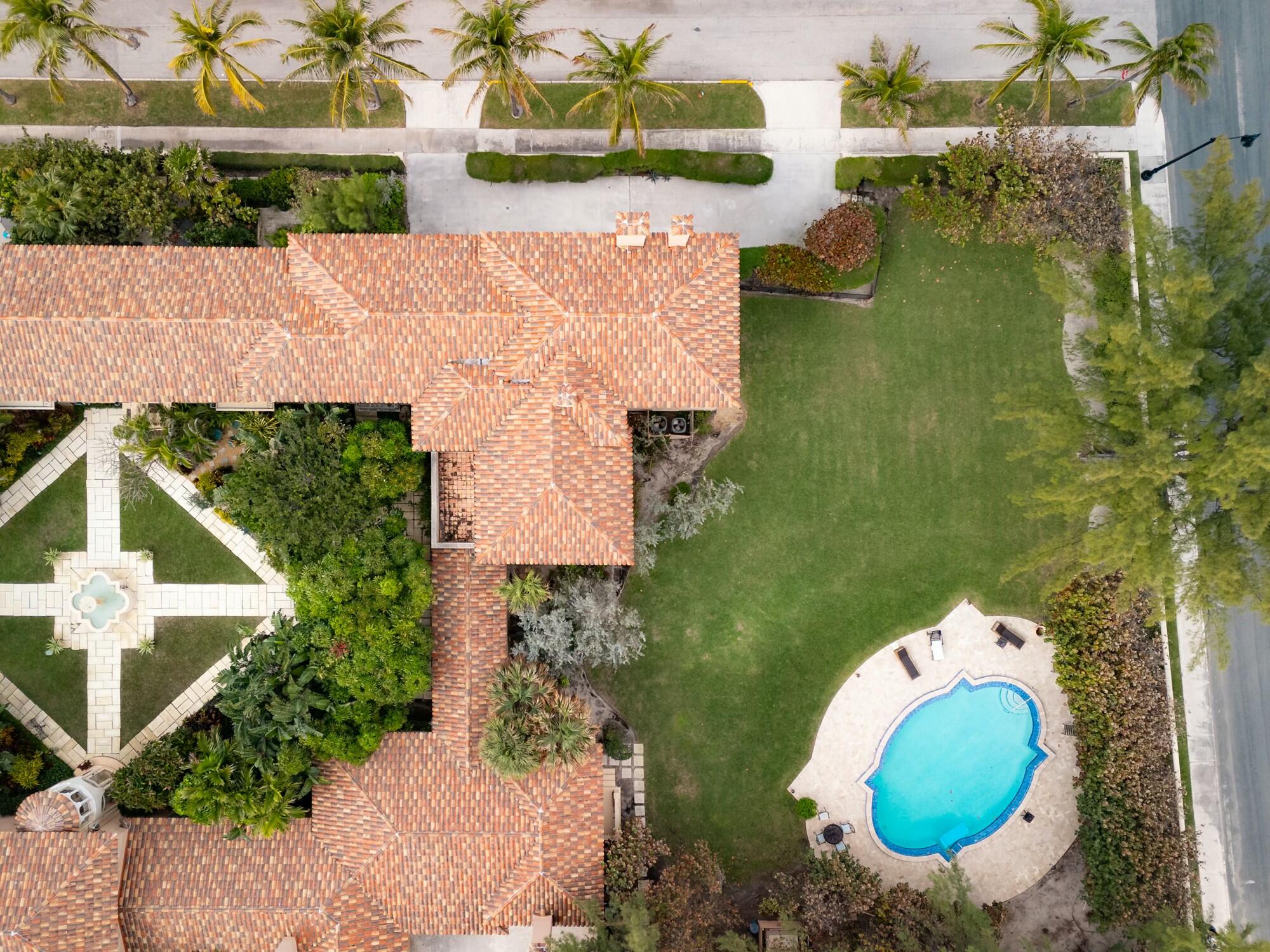 200 N Ocean Boulevard 1