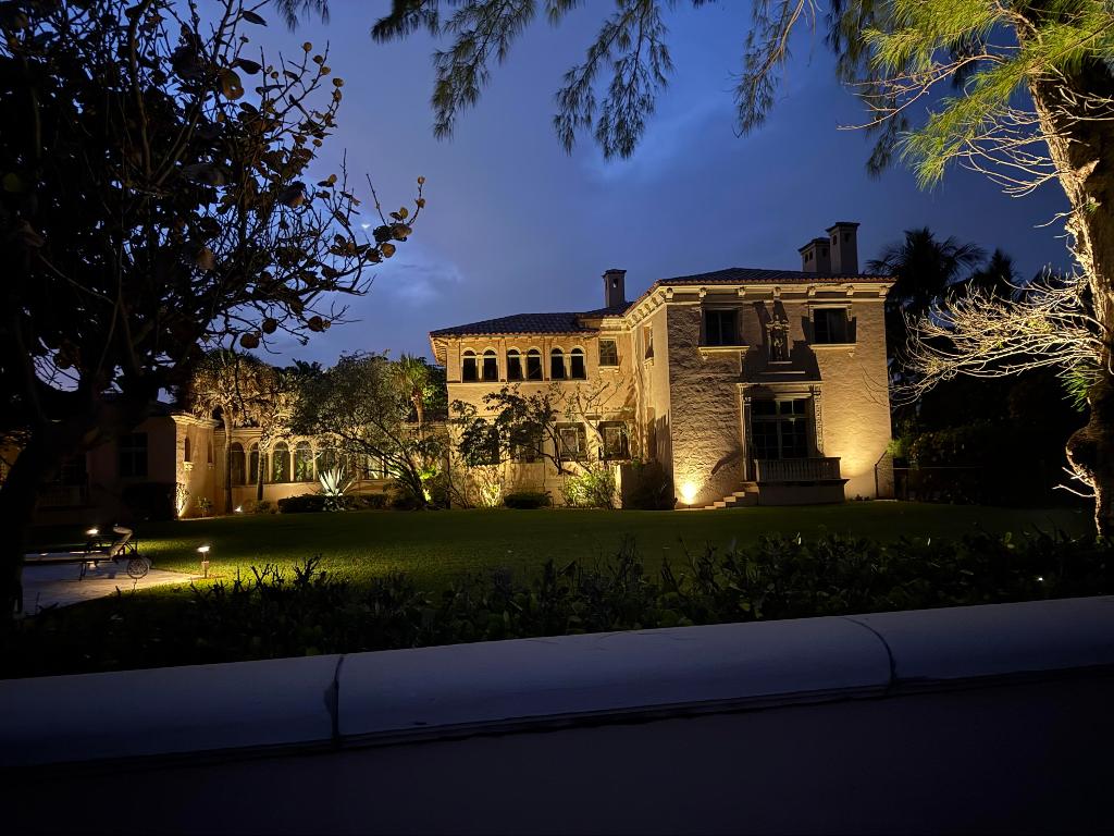 200 N Ocean Boulevard 1