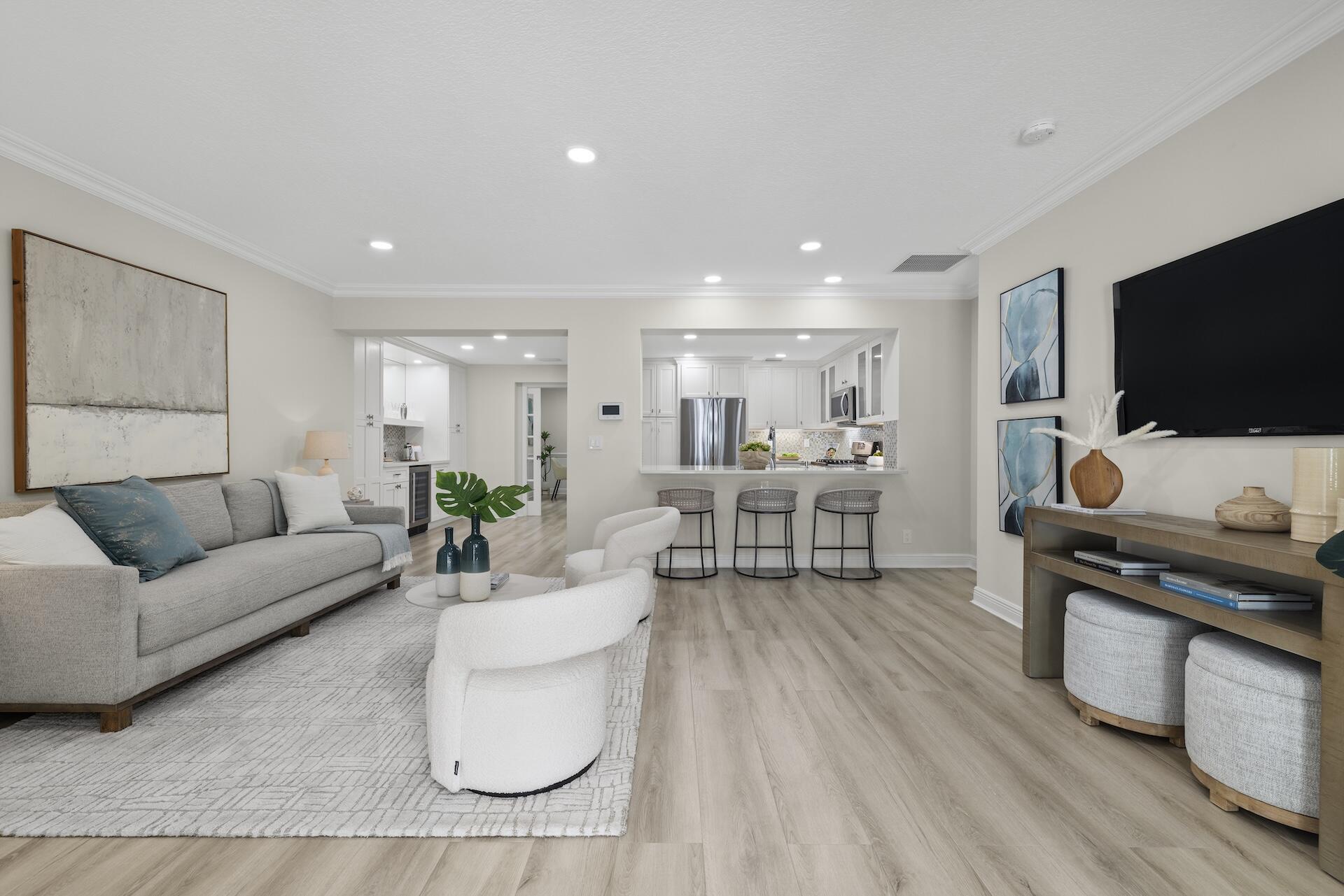 214 Alhambra Place