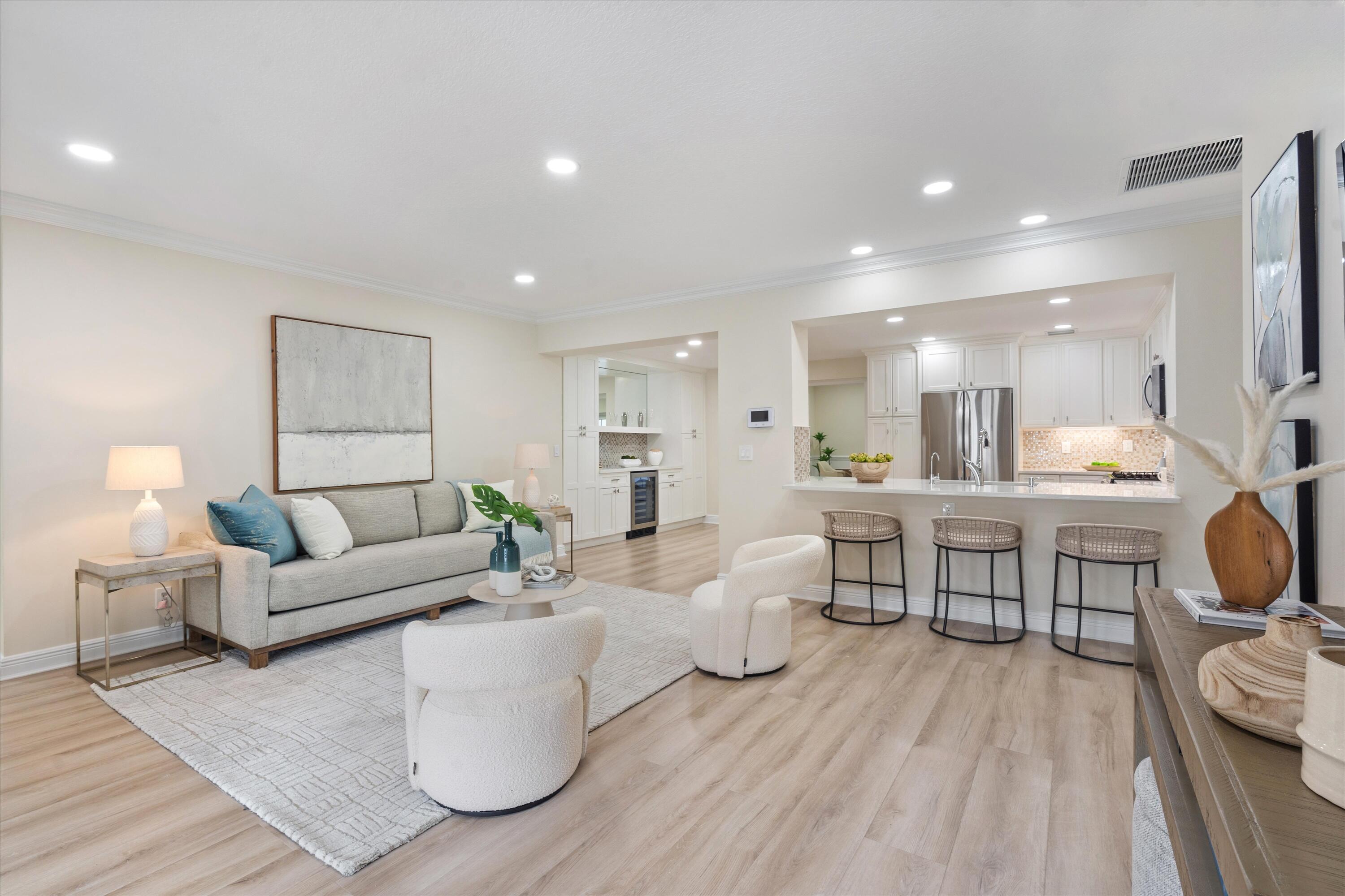 214 Alhambra Place