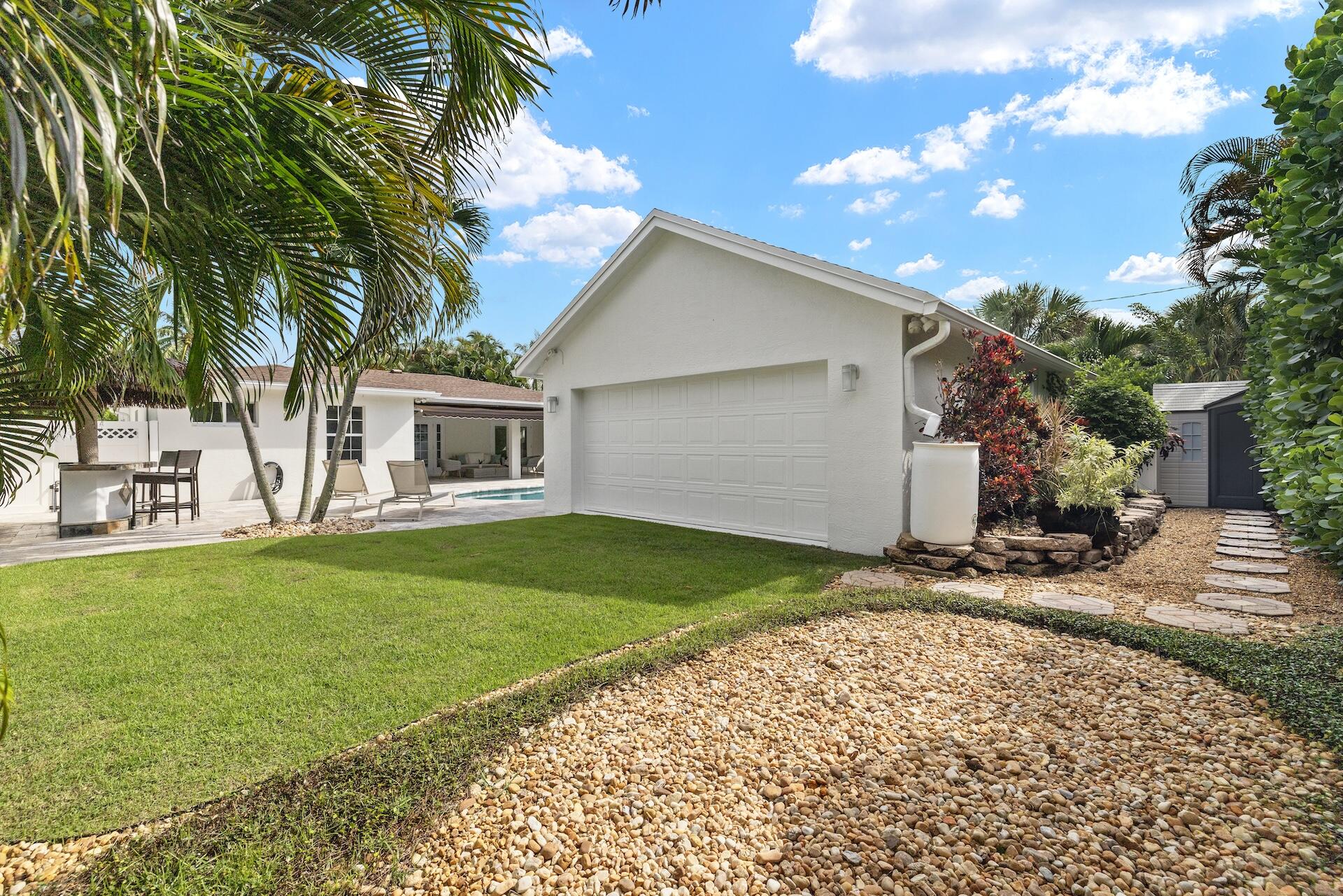 214 Alhambra Place