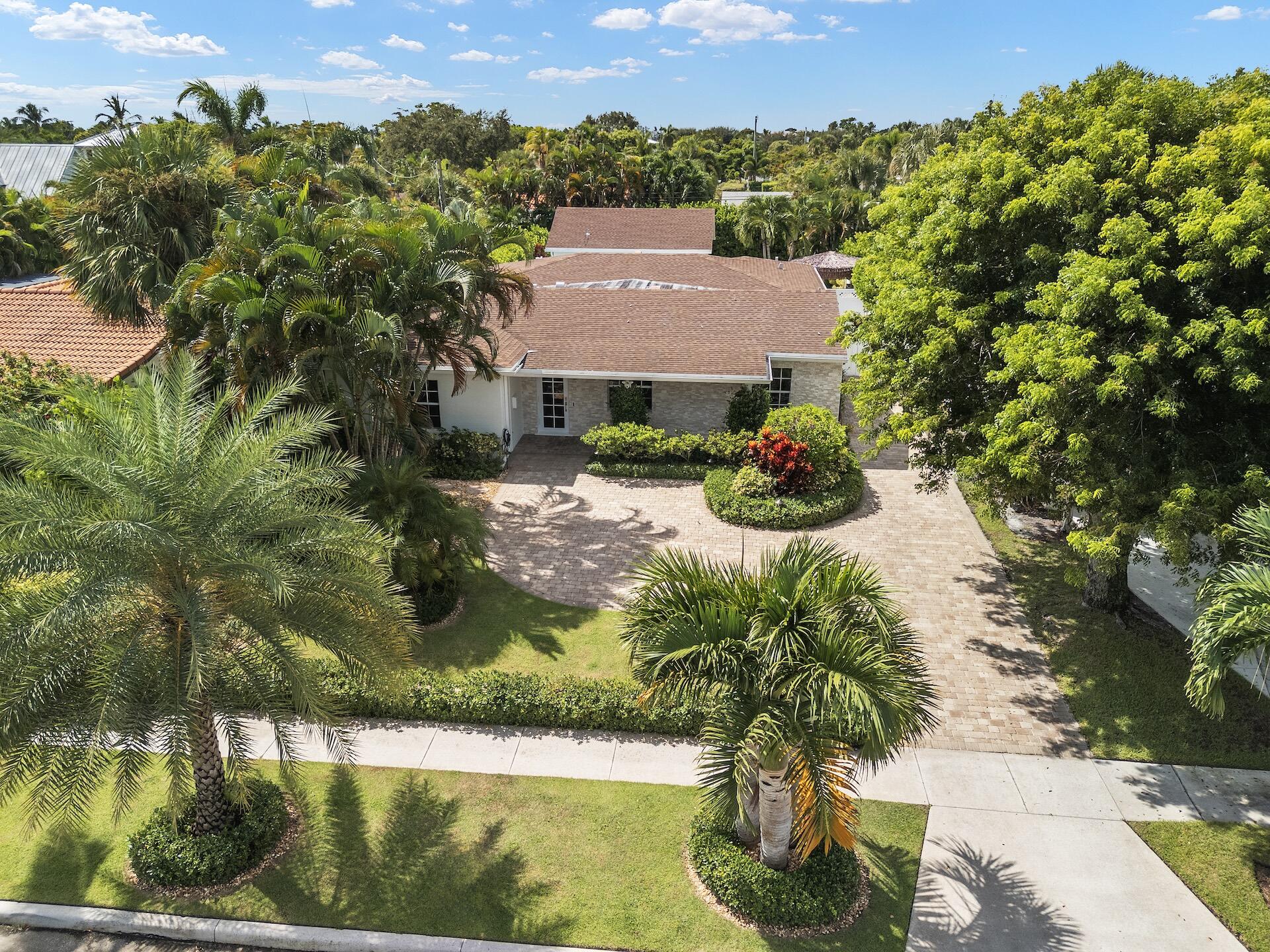 214 Alhambra Place
