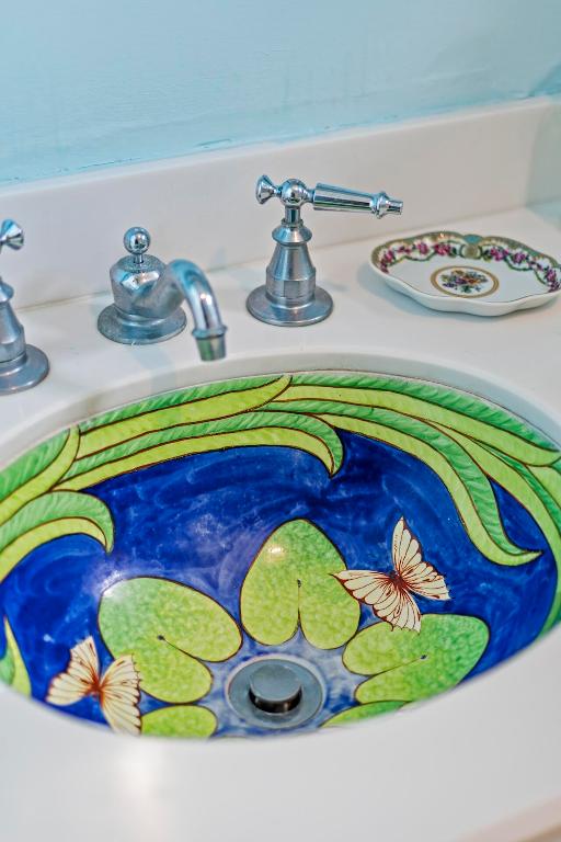 200 N Ocean Boulevard 4