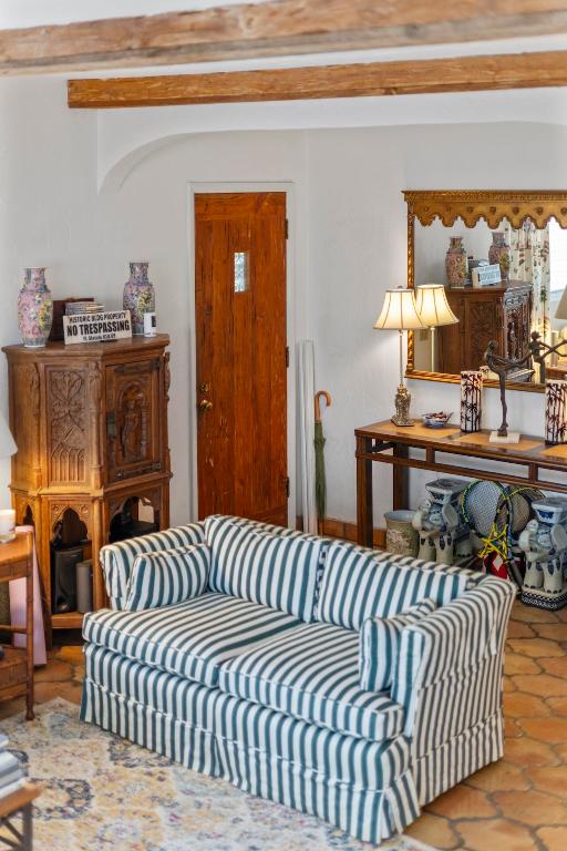 200 N Ocean Boulevard 4