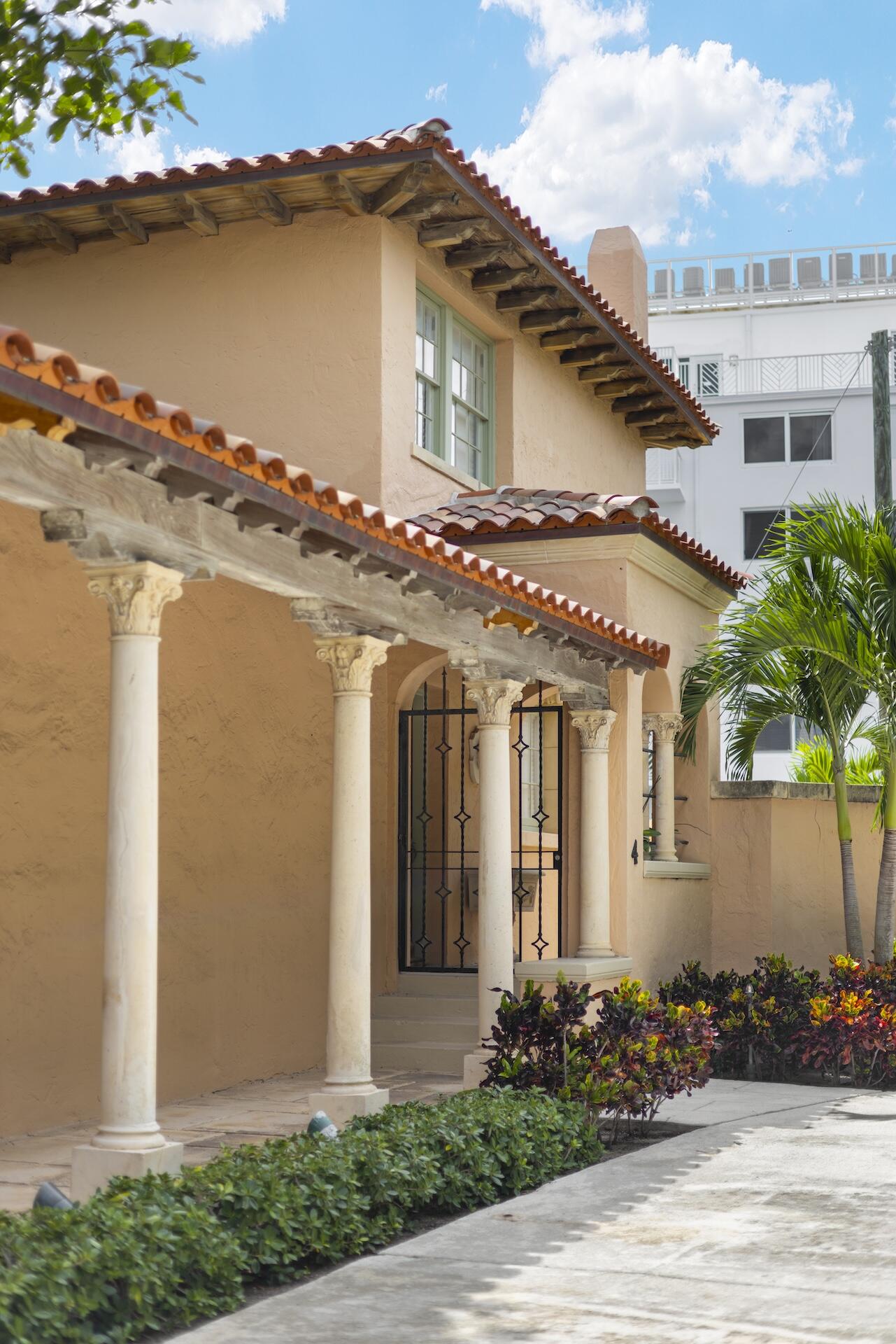 200 N Ocean Boulevard 4