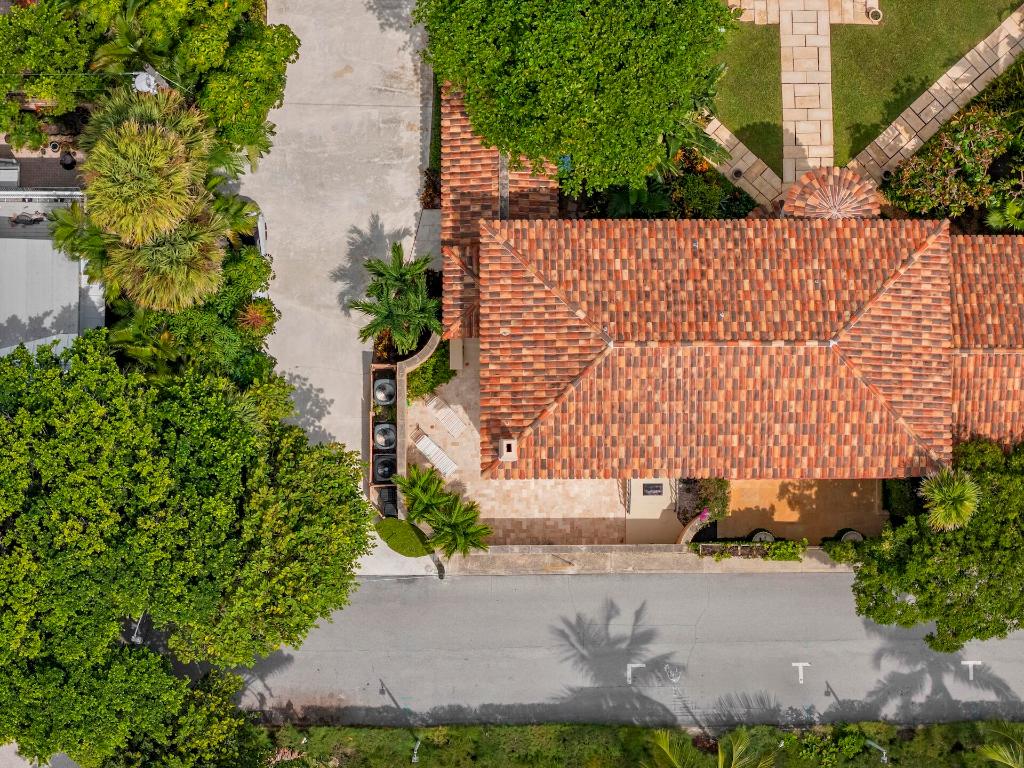 200 N Ocean Boulevard 4