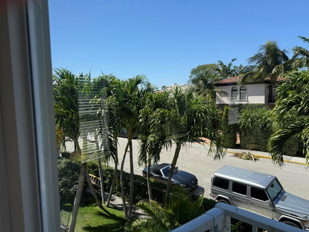 258 Seminole Avenue 4