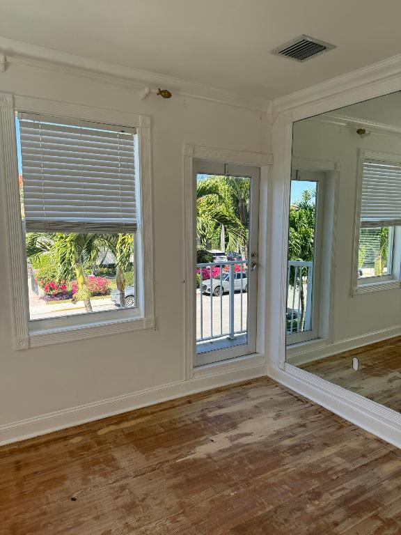 258 Seminole Avenue 4