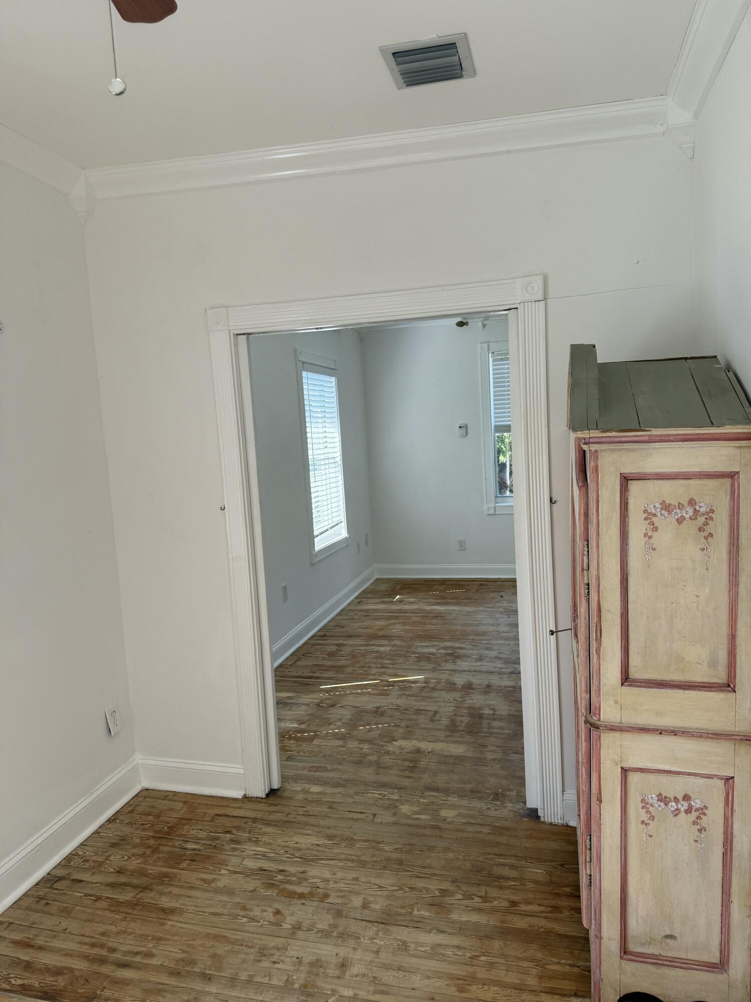 258 Seminole Avenue 4