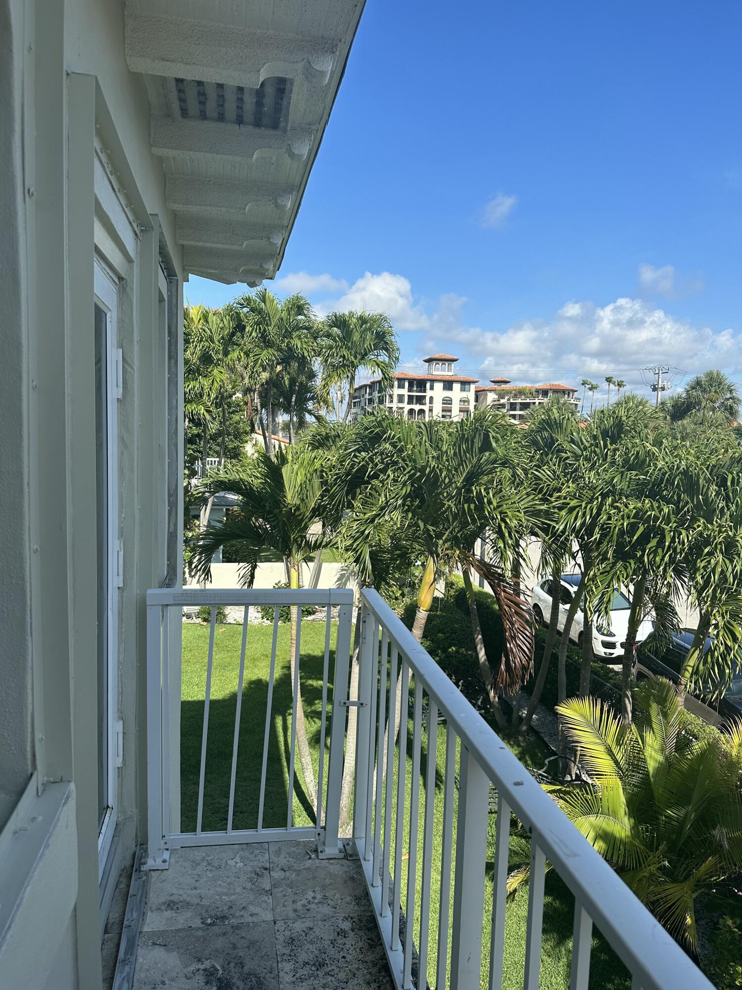 258 Seminole Avenue 4