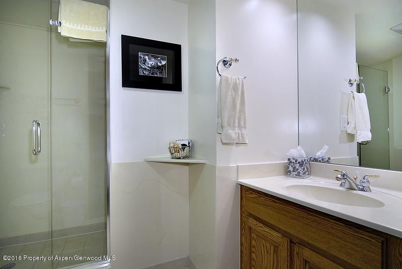 301 E Hyman Avenue Unit: #103 (Wks 32, 48 & 49)